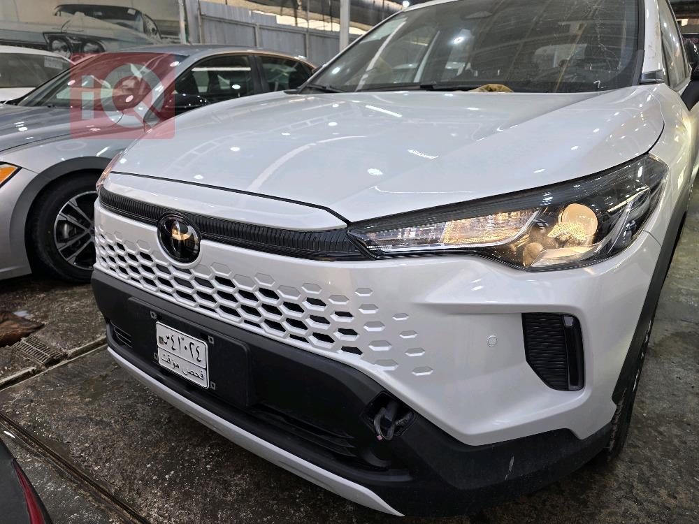 تۆیۆتا کۆرۆلا کرۆس